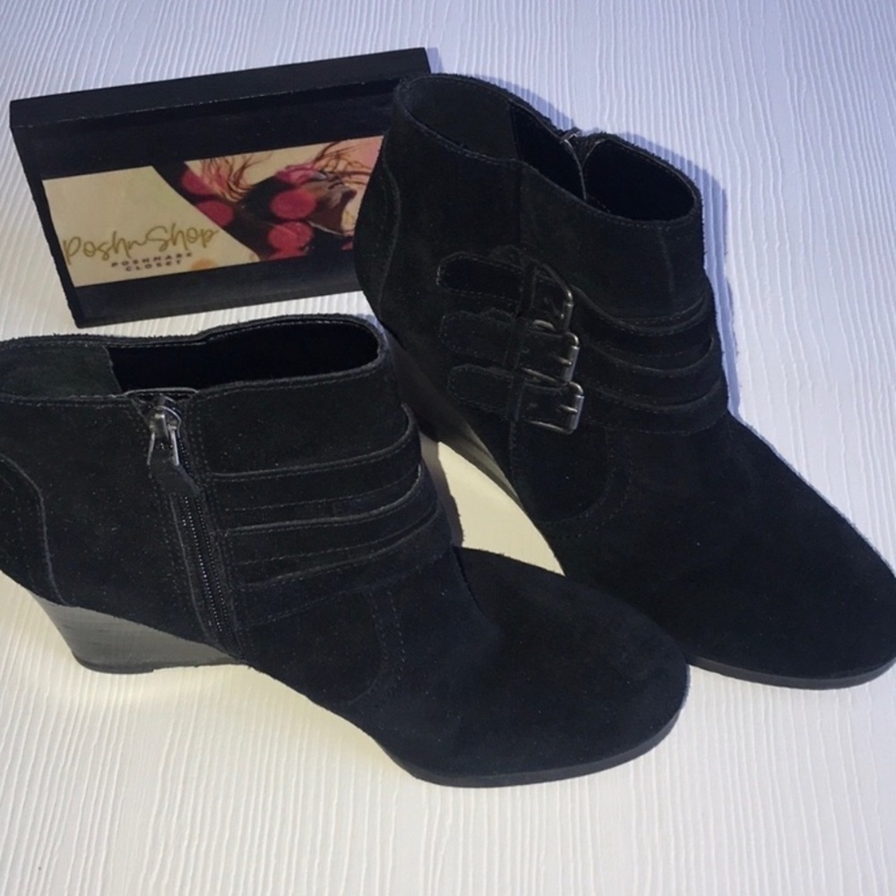 Franco Sarto Black Boots New 10 Silver Buckle